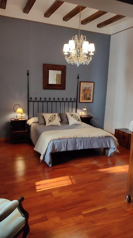 Casa Mo Apartment Sabadell Bagian luar foto